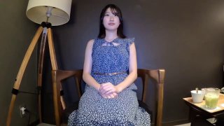 素人宝贝小穴被舔后被打屁股直至颤抖 - NoFaceGirl